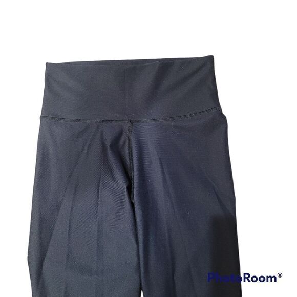 Fabletics cascading flowers high waisted leggings - Picture 4 of 8